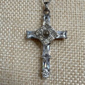 Cross pendant crystal rhinestone necklace with the Lord’s Prayer magnified